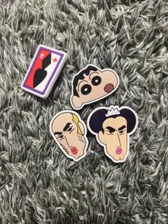 クレヨンしんちゃん マカオとジョマ シューバッジ　クロックス　バッジ　ジビッツ