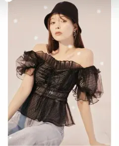 SNIDEL ギャザーフリルオフショルブラウス