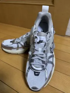 ナイキ V2K ラン Nike V2K Run 28.5cm スニーカー