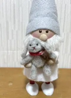 羊毛フェルト　テディー　垂れ耳うさぎ