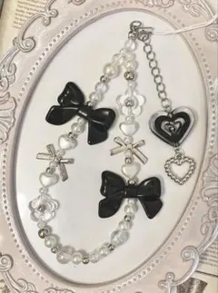 518 黒　ブラック　リボン　ハート　ビーズ　ストラップ　キーホルダー　チャーム