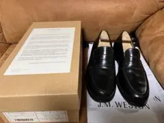 J.M.WESTON 180 シグニチャーローファー 黒 6C シューツリー付きのサムネイル