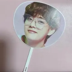 BTS ミニうちわ テヒョン v テテ