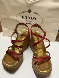 レア！プラダ　ウェッジソール 赤サテンストラップサンダル　厚底