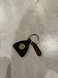 イルビゾンテ　レザー三角形キーホルダー