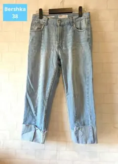 Item thumbnail for item a0928ab9-ef94-48c1-9d70-efabedef675b