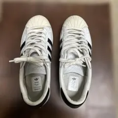 adidas HYKE スニーカー ホワイト/ブラック