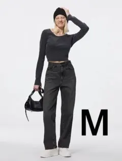 gu ハイライズストレートジーンズ