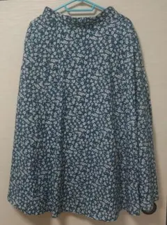 夏に！花柄ロングスカート ブルーグリーン系のサムネイル
