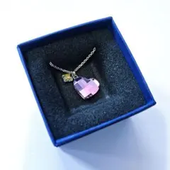 スワロフスキー　ネックレス　ハート　バタフライ　箱付き