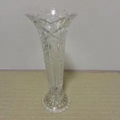 KOSHIDA GLASS 24% PbO クリスタル花瓶のサムネイル