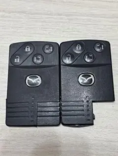 Mazda アドバン￼スキー　スマートキー　４ボタン　１つ鍵無しの品のサムネイル