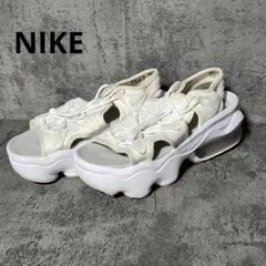 NIKE エアマックス ココ サンダル 23㎝ 白 スポーツサンダル 厚底のサムネイル
