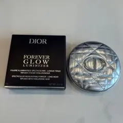 Dior フォーエヴァーグロウルミナイザー 05ブルーストロボ