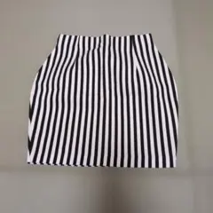ストライプ柄 ミニタイトスカートのサムネイル