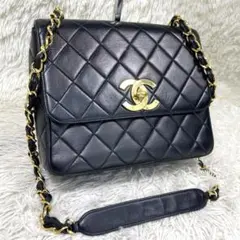 美品‼️ CHANEL シャネル　マトラッセ　デカココ　チェーンショルダーのサムネイル
