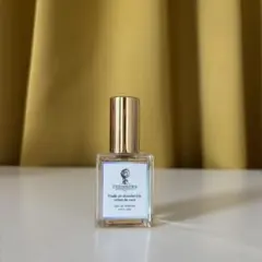 箱なし MOSS LEGATO 15ml 香水 ZUTOMAYO - メルカリ