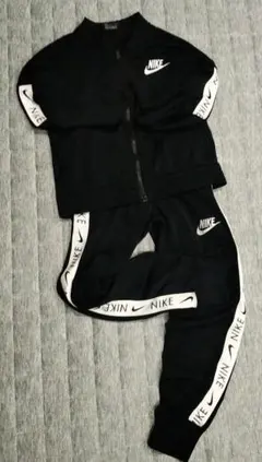 Nike ジュニアジャージ上下セット