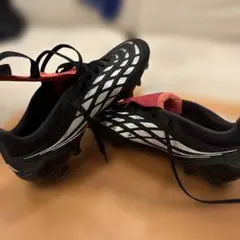 新品☆adidas アディダス スパイク サッカー フットサル プレデター