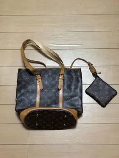 Item thumbnail for item ad8fb0e1-afb2-4e12-af93-c76846bba2ee