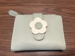 ミントグリーン 花型留め具 カードケース