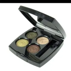 レキャトルオンブル342ルミエールエオビュロンス　CHANELアイシャドウ