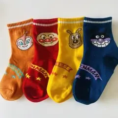 アンパンマン　キッズ　靴下 4足セット