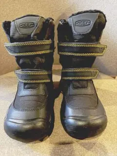 KEEN キーン　スノーブーツ　17cm