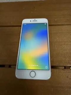 Apple iPhone 8ホワイト 64GB バッテリー94%