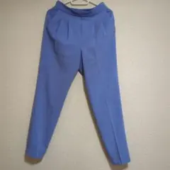 ブルー ウエストゴム タック入り パンツ