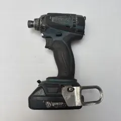 Item thumbnail for item 1d5931bf-a4f0-4ce5-b7b4-2eacd0854181