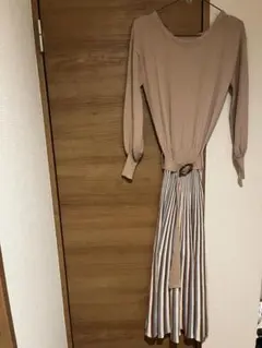 dazzlin ベルト　ベージュ　ストライプ　ニットワンピース