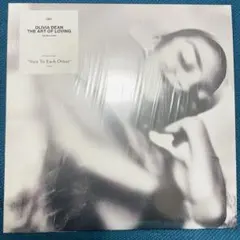 Olivia Dean 限定盤ハート型レコード 新品 希少盤 Olivia Dean ハート型 10インチ レコード - メルカリ