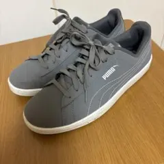 PUMA スニーカー グレー