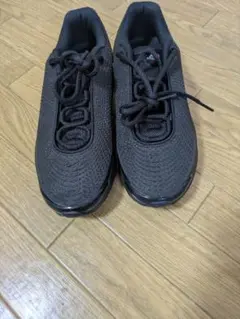 【新品未使用】ナイキ エアマックス Dn [ブラック] [23.5]cm