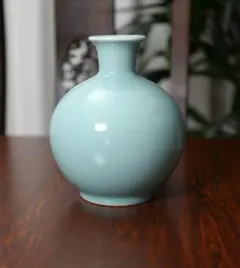 鍋島青磁 小笠原長春 花瓶 伊万里焼 隆作 箱 骨董品 オブジェ - メルカリ