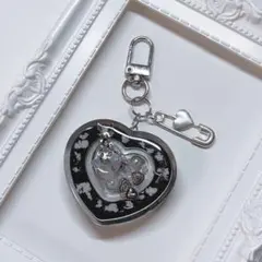 ハート型シェイカーキーホルダー(ブラック×雲)