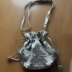 シルバー ギャザー入りショルダーバッグ