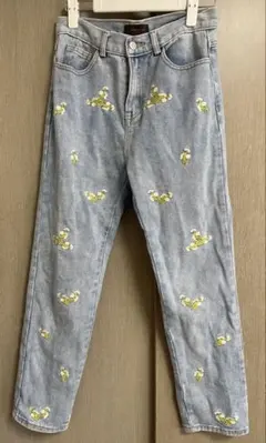 Item thumbnail for item fea542a5-045a-494e-8623-3dd47d8359d6