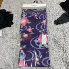 紫色の花柄浴衣