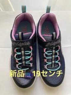 新品　スケッチャーズライト付きスニーカー ネイビー/ピンク　19センチ