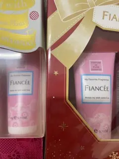 FIANCEE ハンドクリーム ピュアシャンプーの香り 20g x2のサムネイル