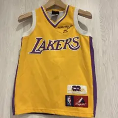 Item thumbnail for item a2f460fb-6e58-4888-a6a5-a6711e974233