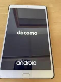 docomo dtab 箱無しカバー付きのサムネイル