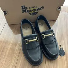 ドクターマーチン エイドリアン ローファー ADRIAN 型押し UK4 シボ革