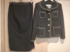スカートセットアップ　ジャケット　黒ブラック
