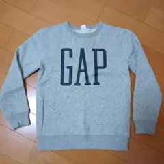 140cm GAP ギャップキッズ　ロゴ　裏起毛　トレーナー　灰色　グレー