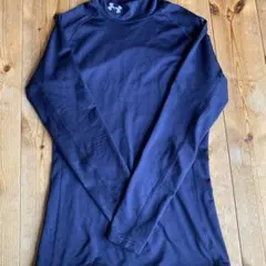 アンダーアーマー　アンダーシャツ　紺　メンズ　サイズMD