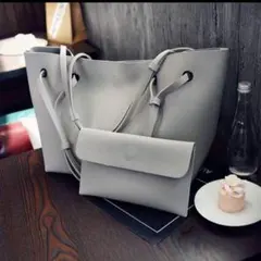 大容量 軽量薄型トートバッグ　グレー レザー　ポーチ付き　グレー トートバッグ