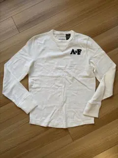 Abercrombie & Fitch 長袖Tシャツ